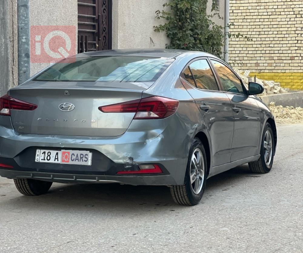 هيونداي النترا